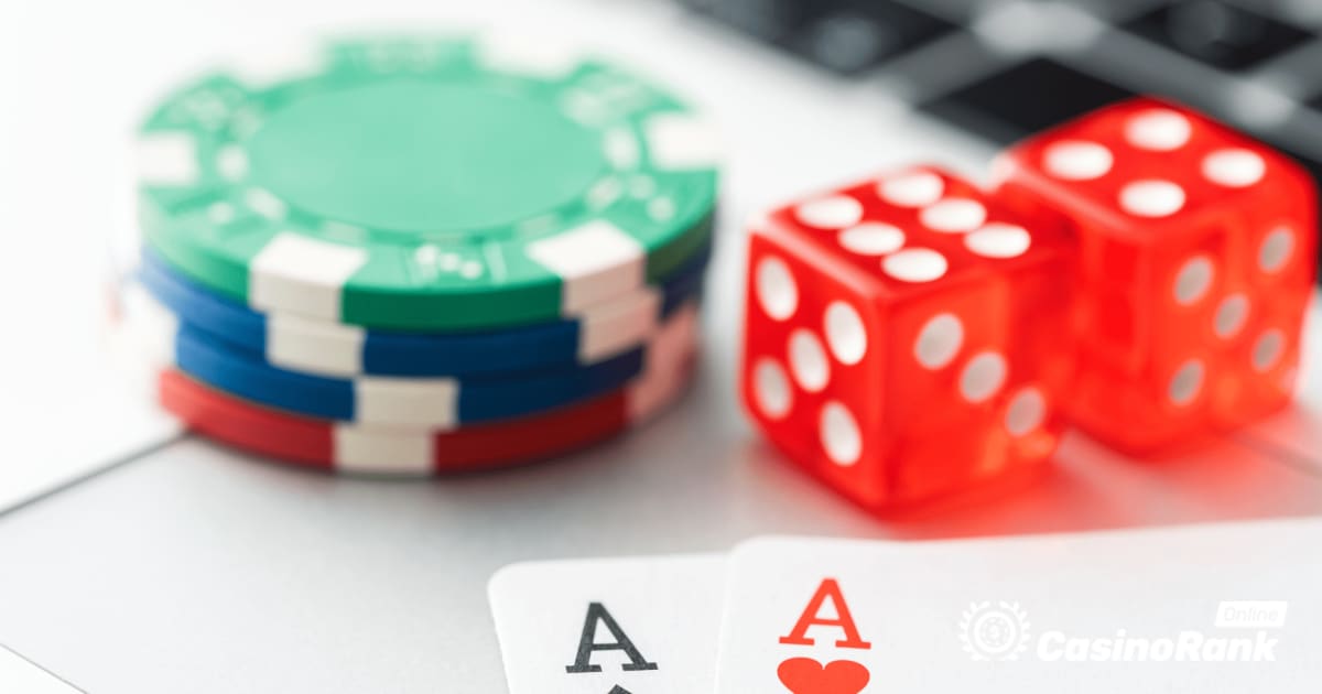 Poker trực tuyến vs Poker tiêu chuẩn - Sự khác biệt là gì?