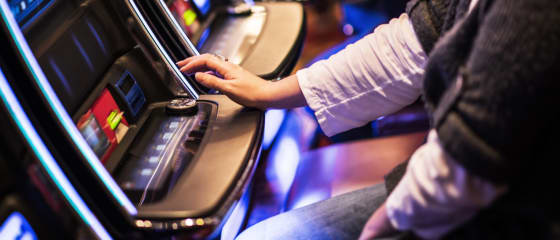 Các trò chơi máy đánh bạc hàng đầu cung cấp tiền thưởng quay miễn phí