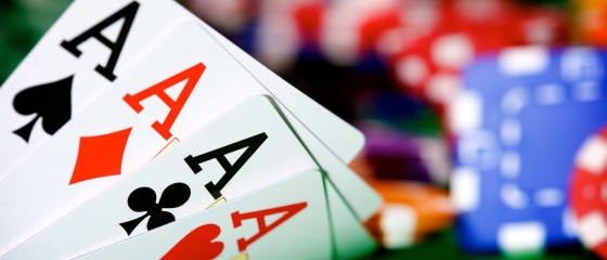 Các ván bài & khoản thanh toán của Caribbean Stud Poker